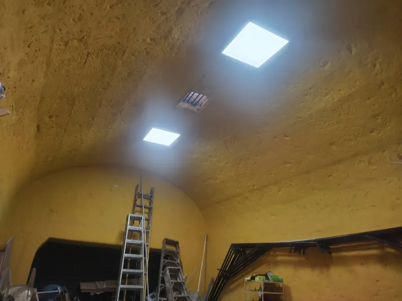 Instalación de Luminarias y Lámparas LED